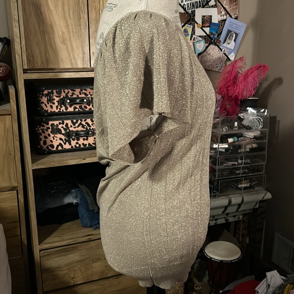 The Limited Gold Sparkly Blouse - Medium - Picture 2 of 5